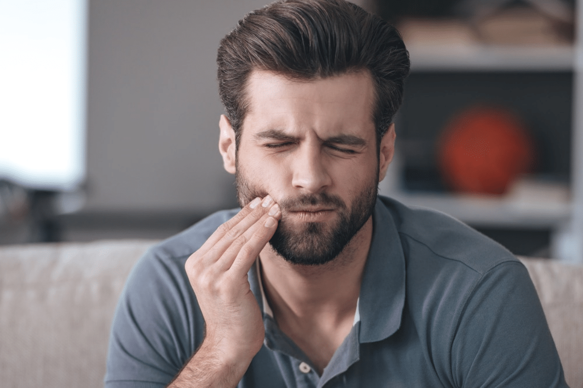 Our Emergency Dentist in Bowling Green Guides on What to Do When You Have a Broken or Knocked-Out Tooth