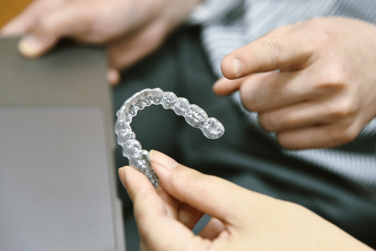 straighters smile with clear alligners